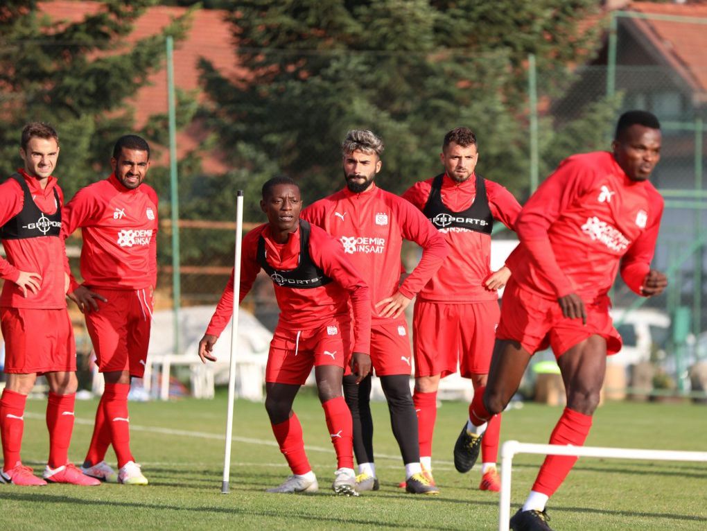 Sezonun ilk yarısını lider tamamlayan Sivasspor’un tercihi yine Gerede oldu