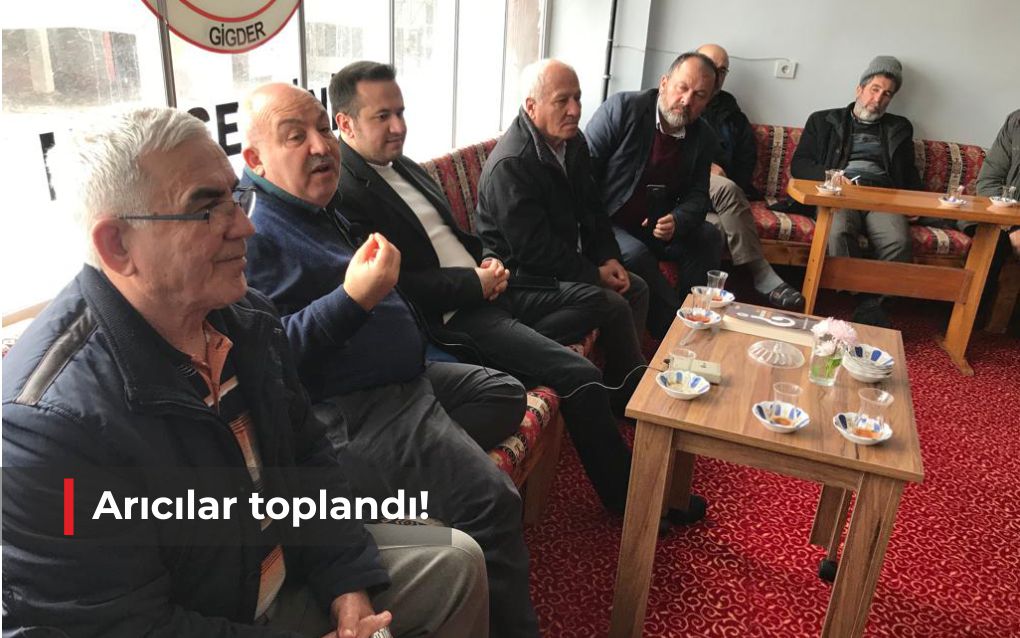 Arıcılar toplandı!   